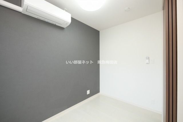ベッドルーム