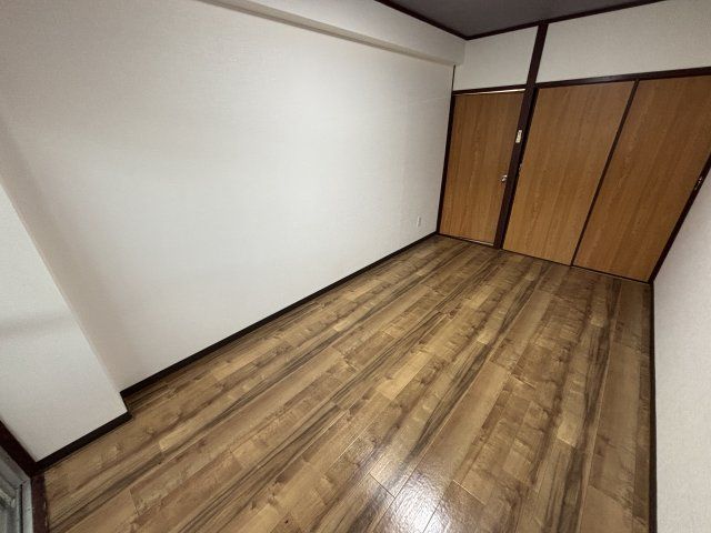 ベッドルーム