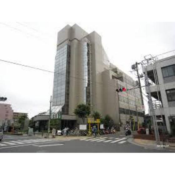 役所「小金井市役所まで2602m」