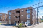 アズ・アールヴォリ町村の外観