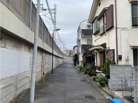 近くに施設あり