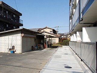 近くに施設あり