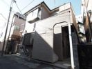 シャロン・ホープの外観