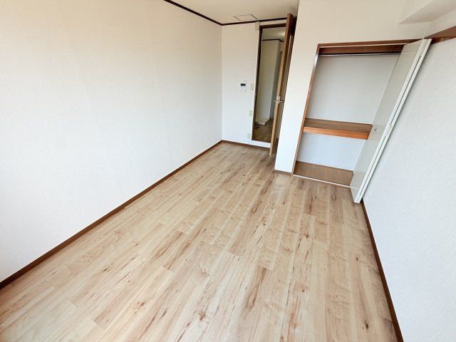 ベッドルーム
