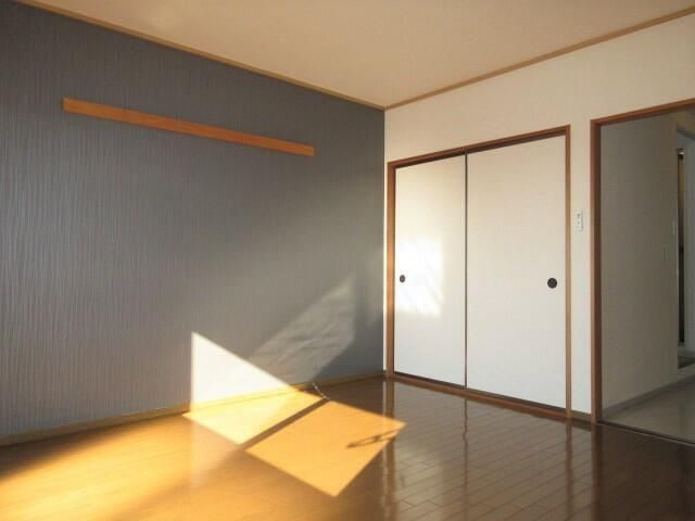 ベッドルーム