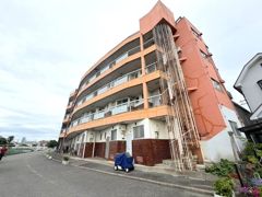 草野マンション8号館の外観画像