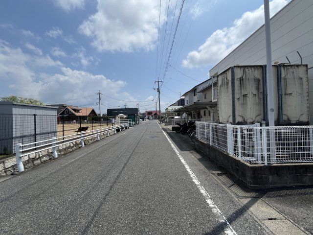 近くに施設あり