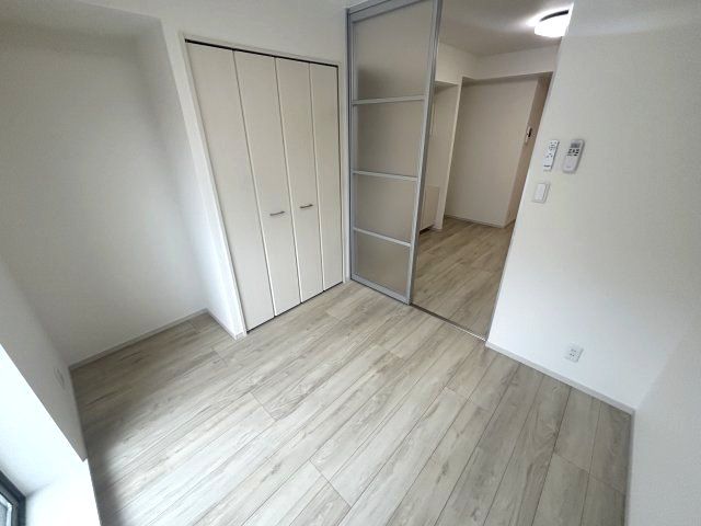ベッドルーム