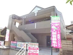 Crecia Mの外観画像