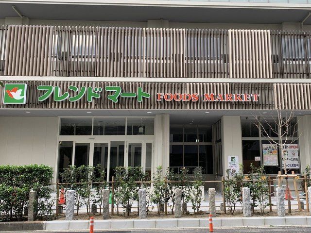 近くに施設あり