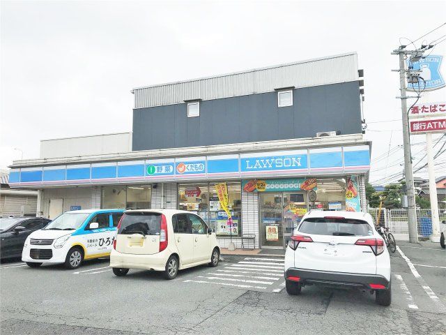 ローソン小倉横代東町店(920m)