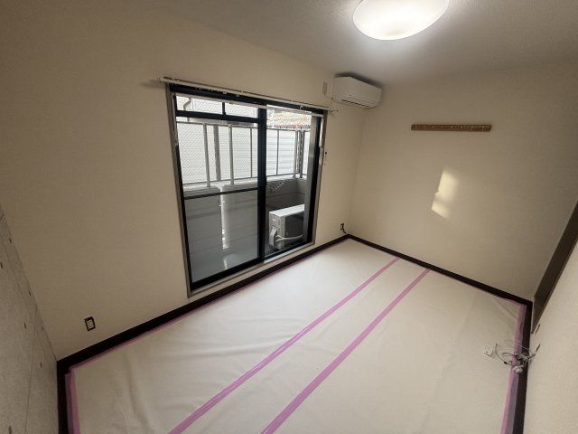 ベッドルーム