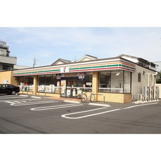 コンビニ「セブンイレブン厚木寿町1丁目店まで350m」