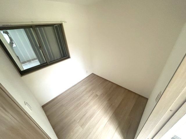 ベッドルーム