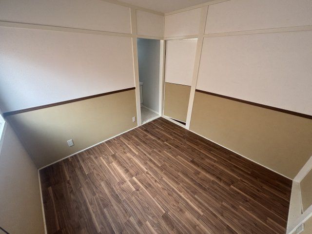 ベッドルーム