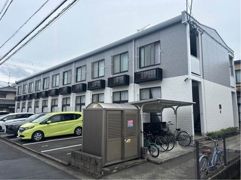 レオパレスサスジュウの外観画像