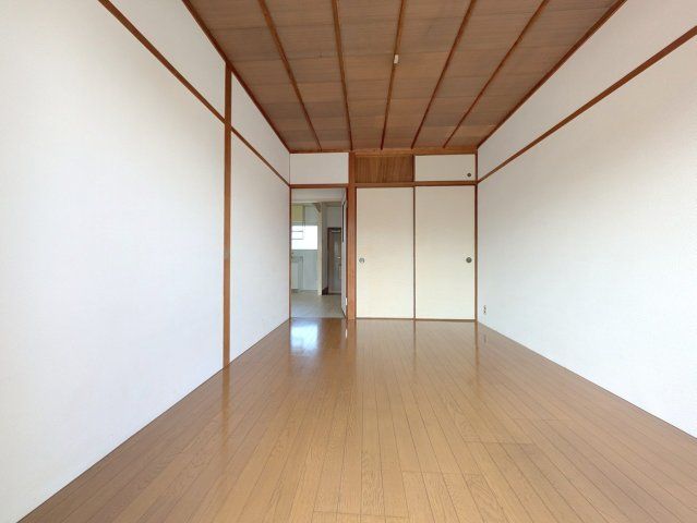 ベッドルーム