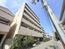 エル・セレーノ石屋川の外観