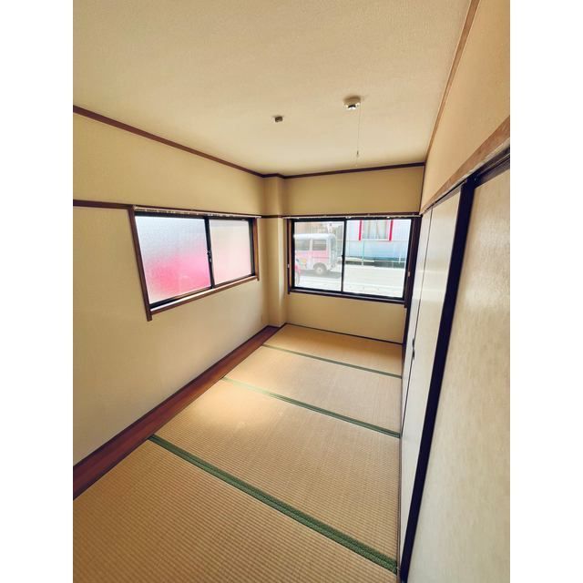 ベッドルーム