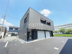 ラグナ・セカGarageIV A棟の外観画像