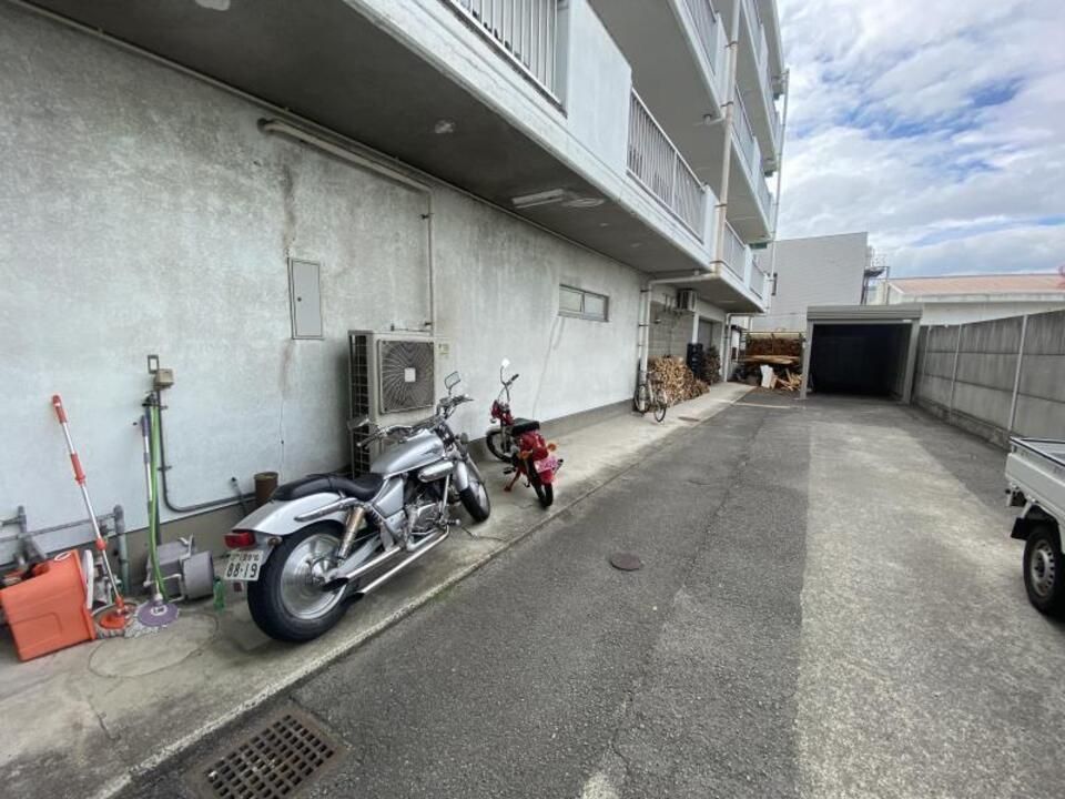 その他