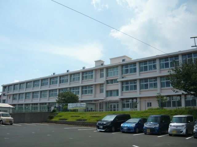 西原小学校まで650m