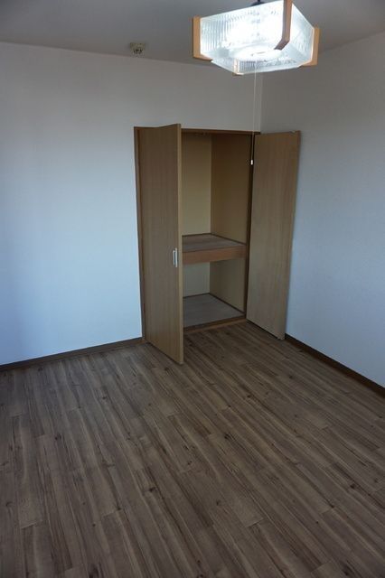 ベッドルーム