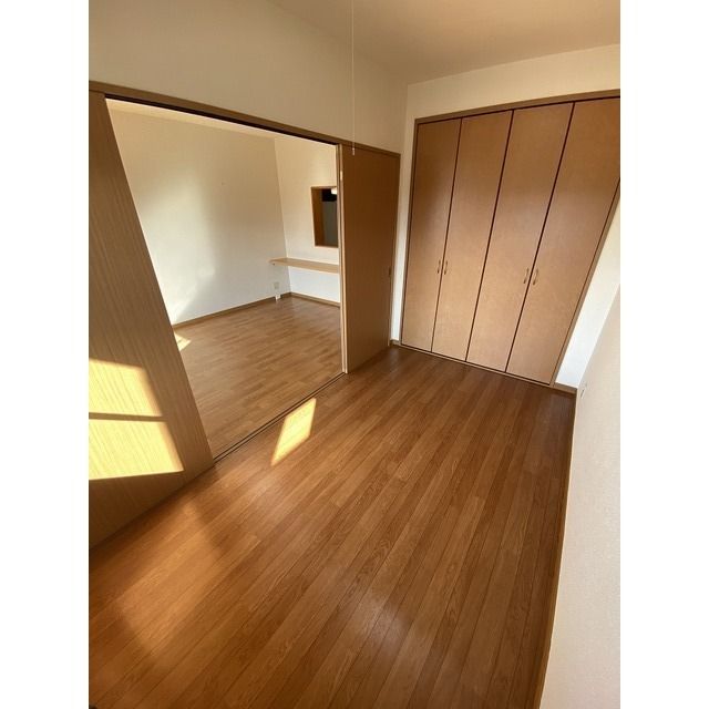 ベッドルーム