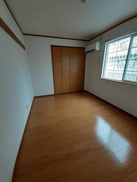 ベッドルーム