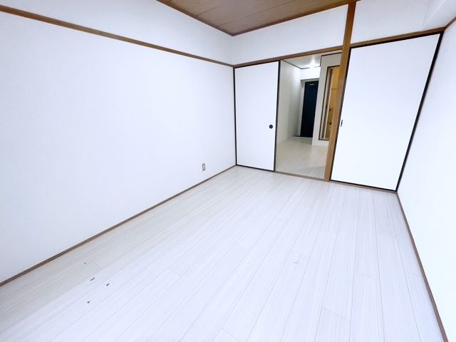 洋室