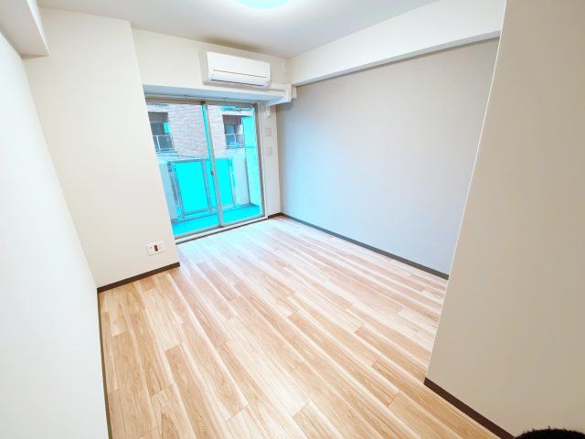 ベッドルーム