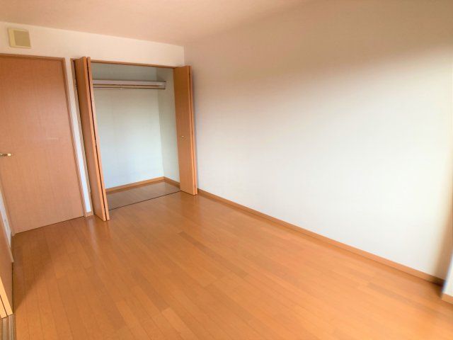 ベッドルーム