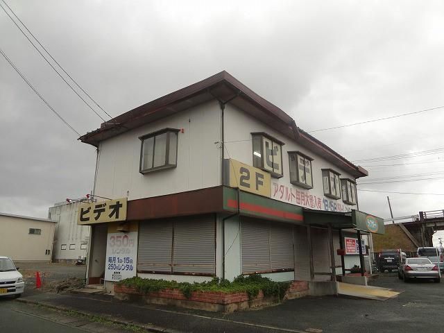チャンピオン (2930m)