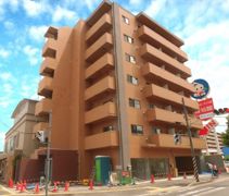 ベルヴィル大町駅前の外観画像