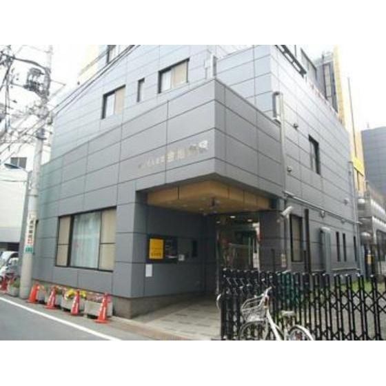 病院「医療法人社団金地病院まで978m」