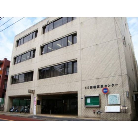 図書館「北区立田端図書館まで679m」