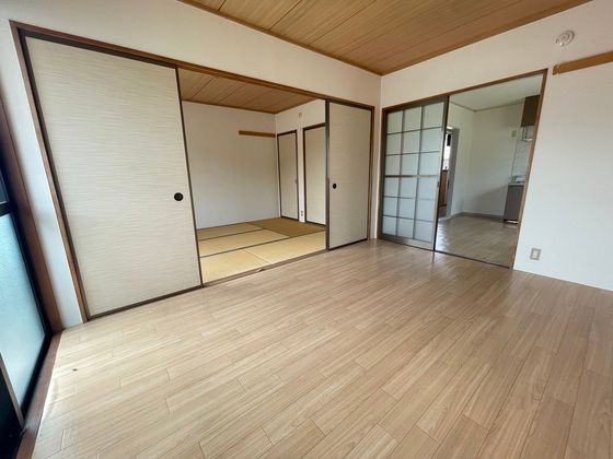 ベッドルーム