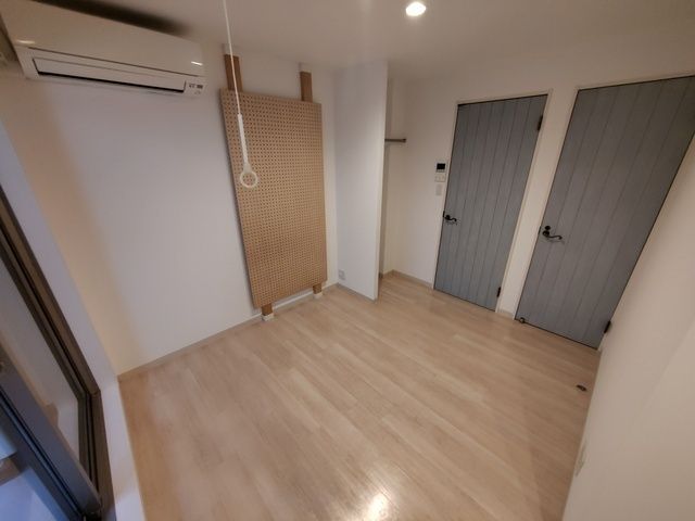 ベッドルーム