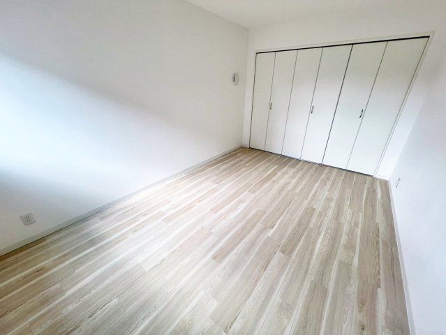 ベッドルーム