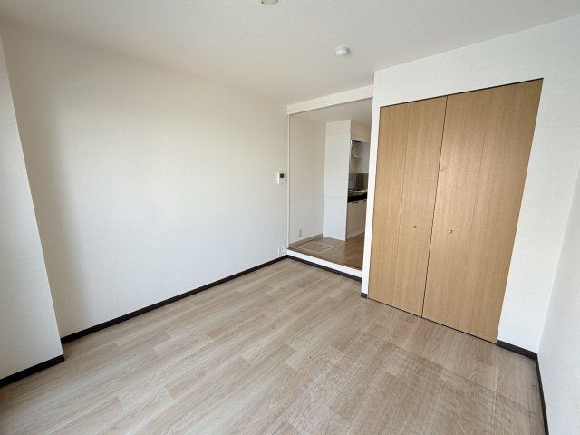 ベッドルーム