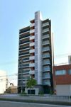 VILLA・SERENO桜山の外観
