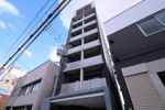 L’s東荒神の外観