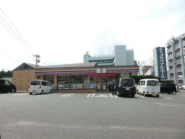 セブンイレブン八幡槻田2丁目店(190m)