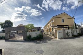 サンシャインパルク B棟の外観画像
