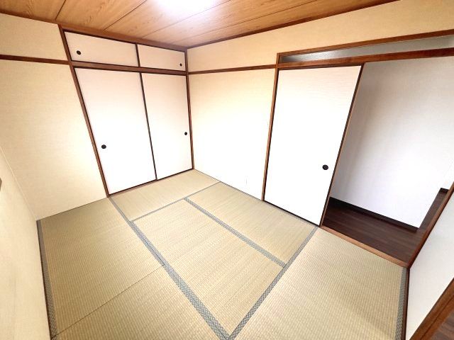ベッドルーム