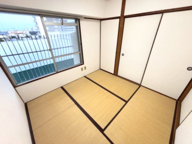 ベッドルーム