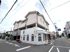 シャルム上野西の外観画像