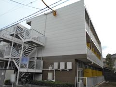 レオパレストラストの外観画像