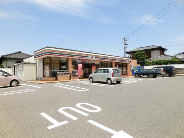 セブン‐イレブン/八幡楠木店(158m)