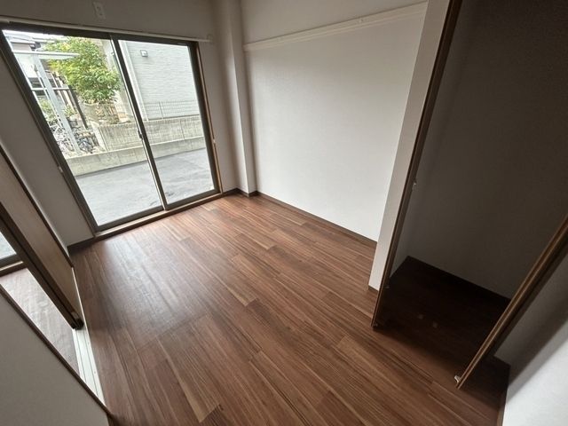 ベッドルーム